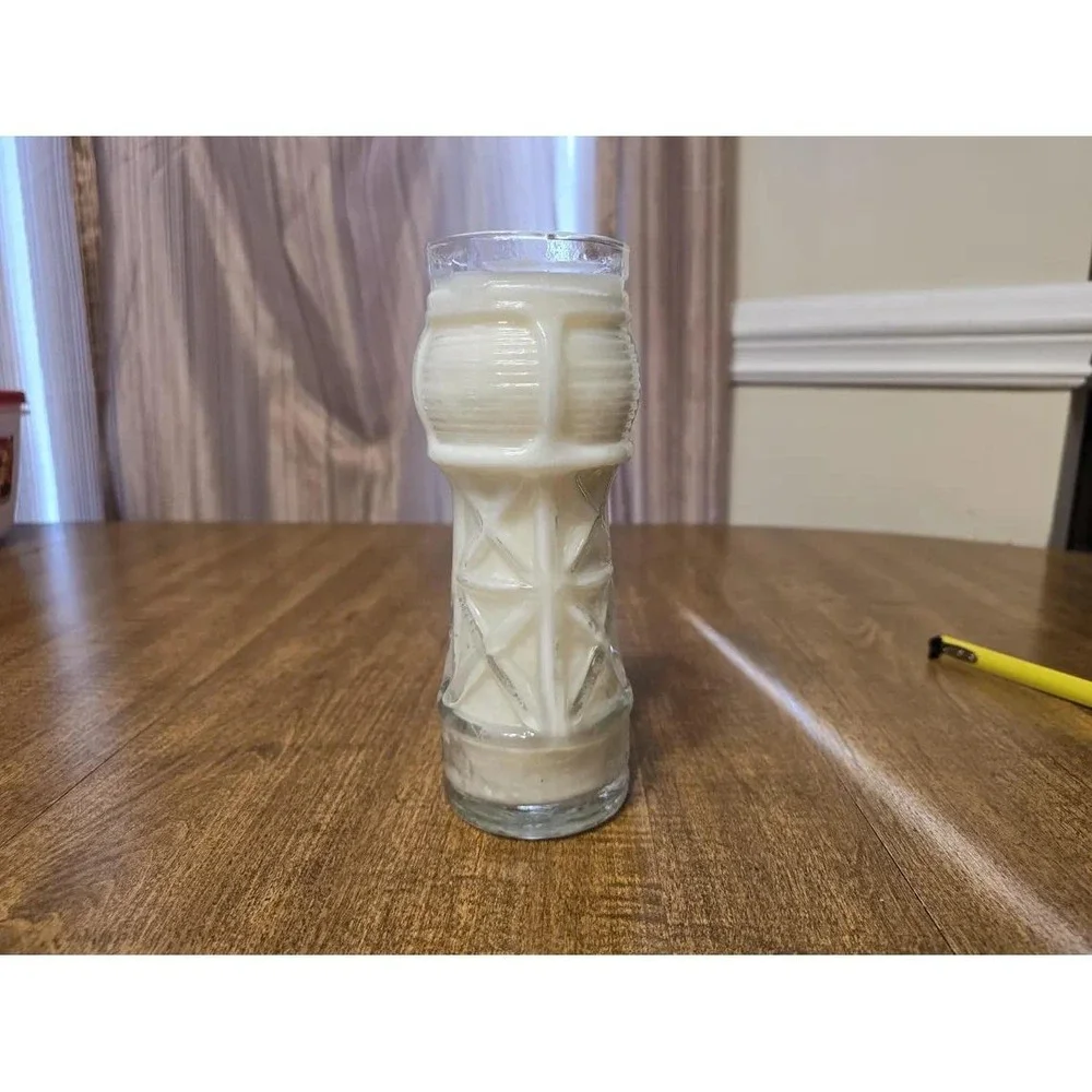 Handmade Ocean Breeze Scented Candle in Red Lobster 35th Anniversary Glass D139